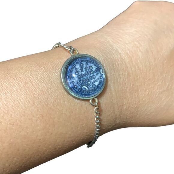 Vintage Lousiana Water Meter Chain Bracelet NOLA Crescent Box Silver Blue 8-10"L - Picture 1 of 12